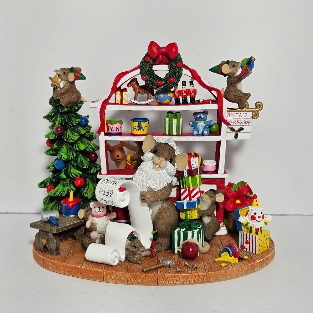 Enesco Charming Tails A Merry Christmas In The Making Figurine 4023835 Mouse